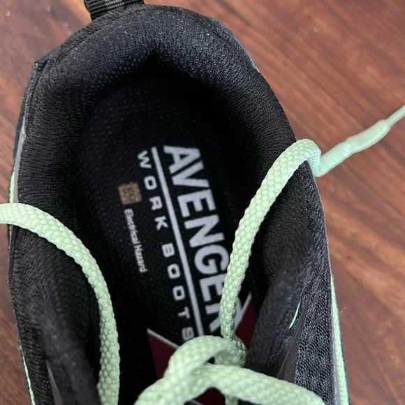 Avenger Black and Green Safety Toe Work Sneakers‎ Women’s 8 Wide - Picture 9 of 11